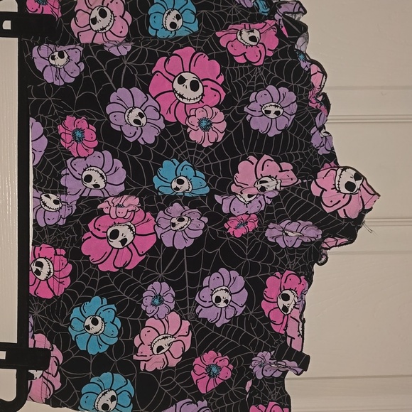 Disney Pink True‎ Love Tank & Shorts with Jack and Sally NWOT - Picture 3 of 3